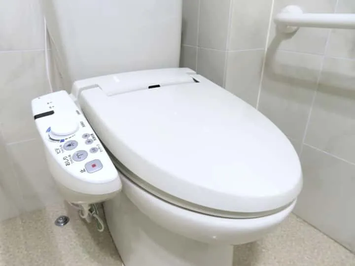 Toilettes au Japon